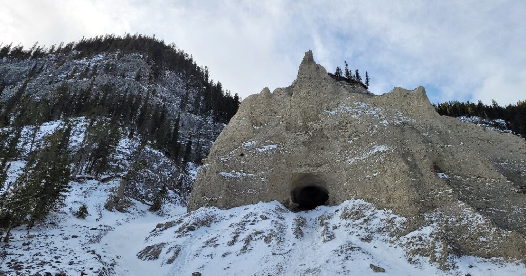A Beautiful Winter Hike: Grotto Canyon. Cave in the mountain.