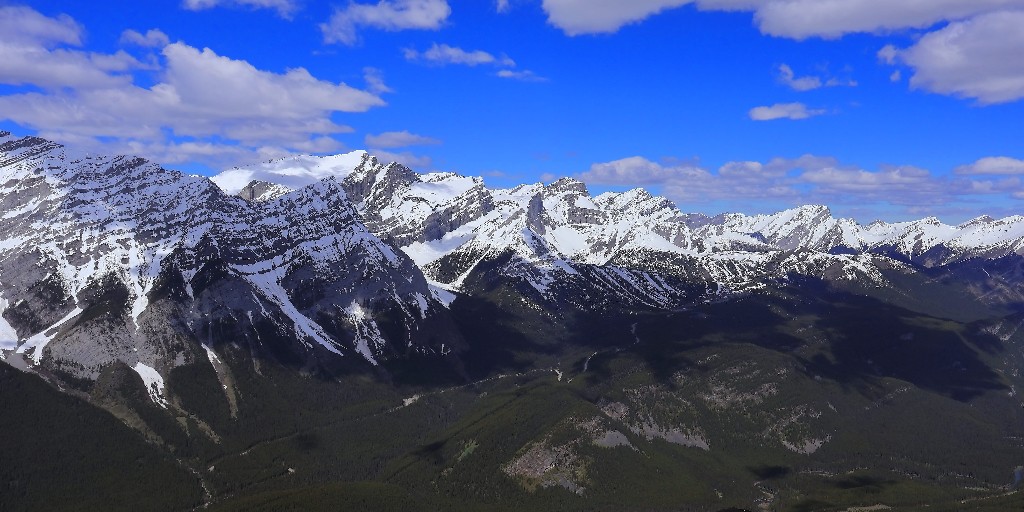 Stride to the summit of Opal Ridge and marvel at spectacular vistas of the Canadian Rockies! 