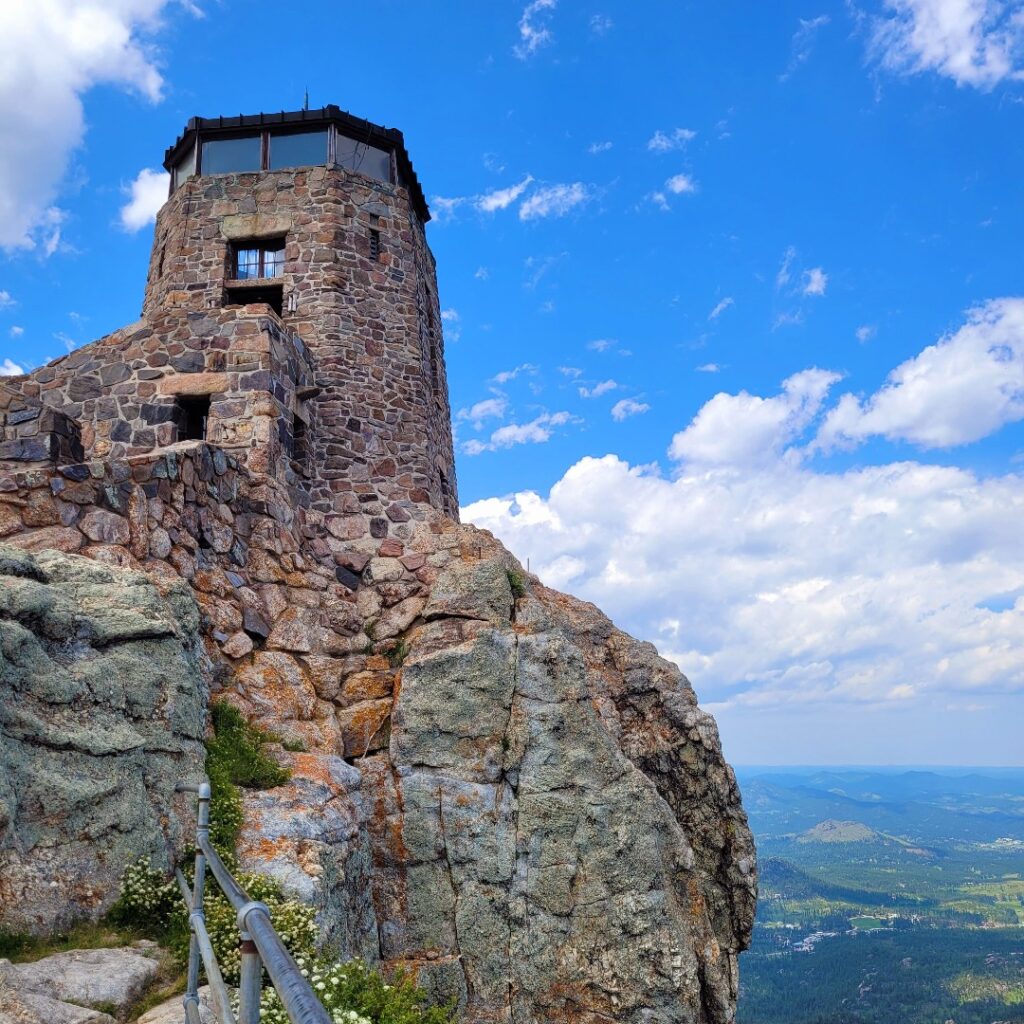 Discover Black Elk Peak: the highest natural point in South Dakota!